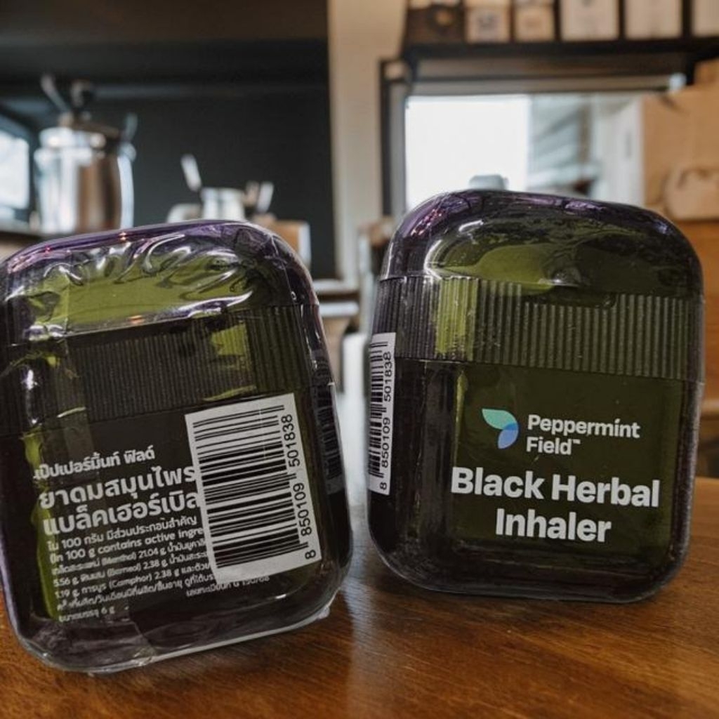 ยาดม สมุนไพร แบล็คเฮอร์เบิล แอร์โฟลว์ Peppermint field black airflow inhaler