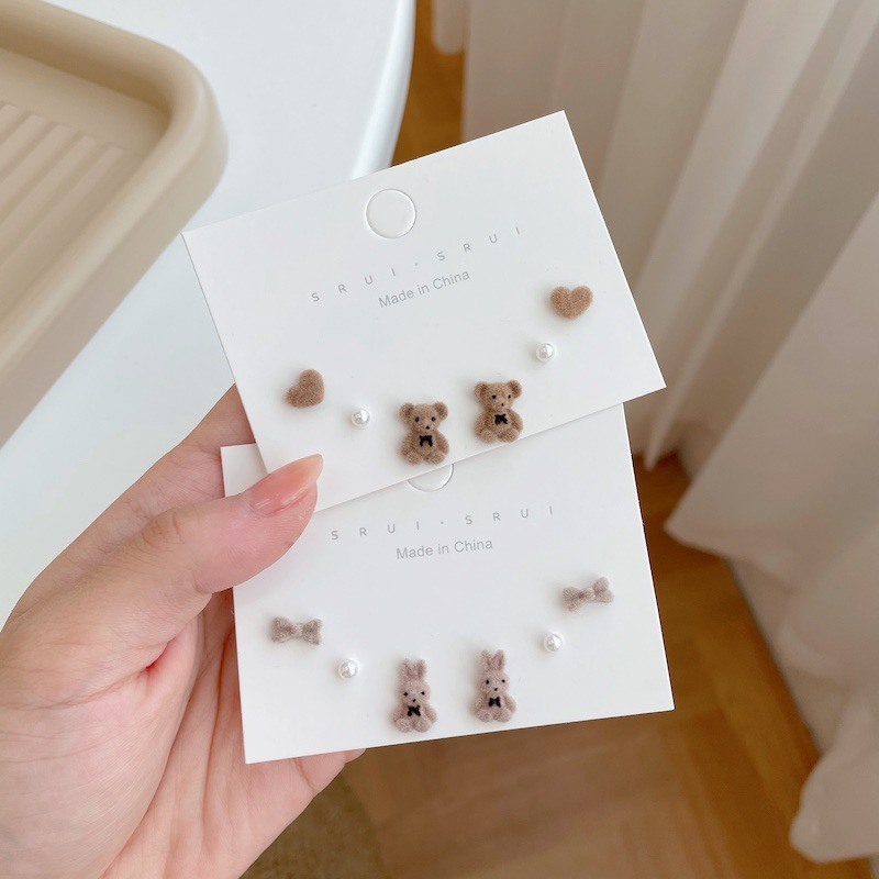 พร้อมส่ง!🇹🇭 ราคา/เซ็ต ต่างหูรุ่น Bear&Rabbit เซ็ตต่างหูหมีและกระต่ายสุดคิ้วท์สไตล์มินิมอล ก้านเงินแท้ 925 เนื้องานเกาหลี