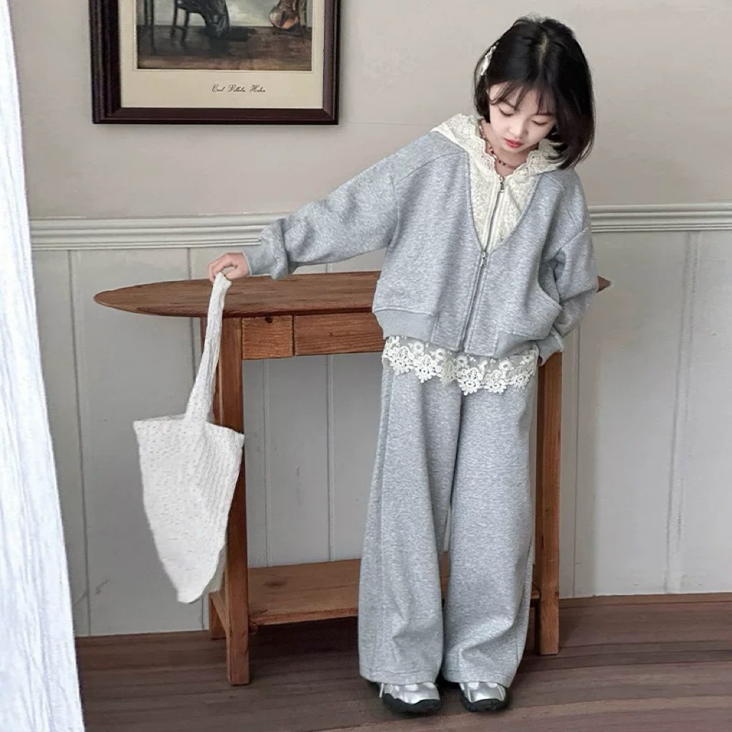 Good stuff kids พร้อมส่ง 🖤Set Airport look 🖤