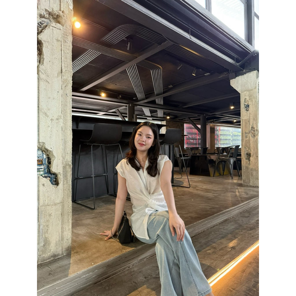 Basicsbysita | M391 Urban Knot Drape Top 🤍🖤