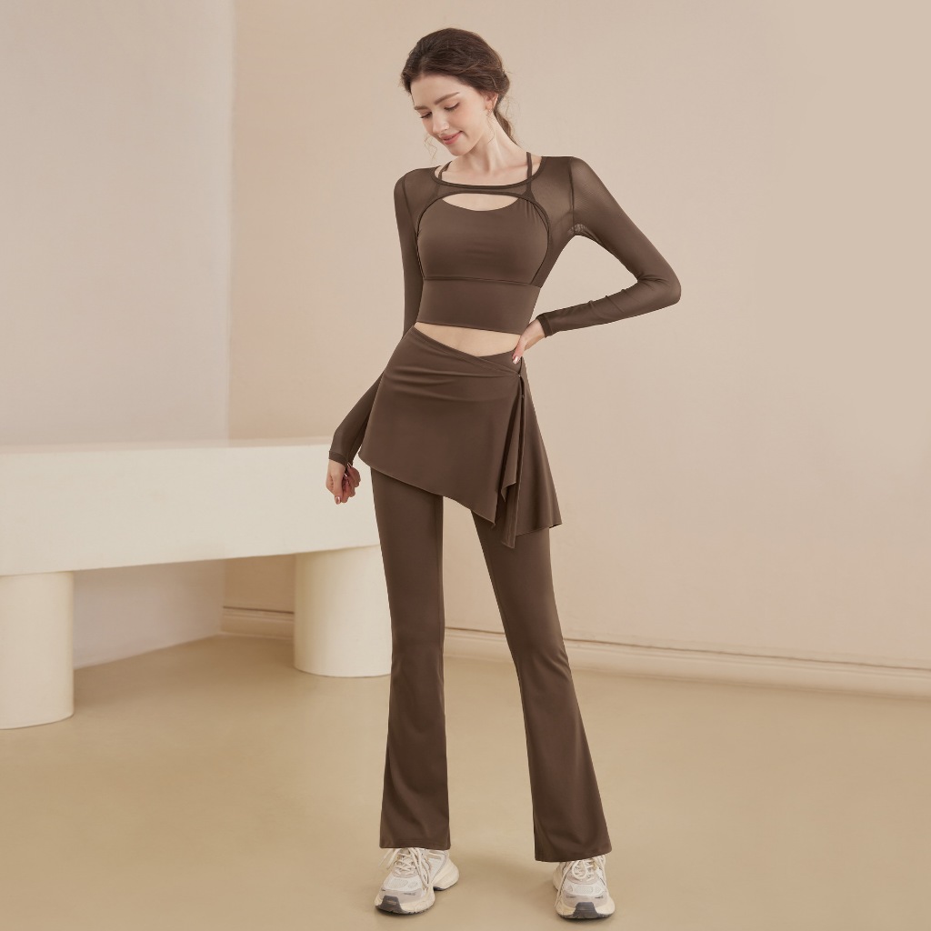 (Plussize S-XL)	Bigbraco | PS006 - ชุดออกกำลังกายผู้หญิง (สปอร์ตบราแขนยาว) และ (กางเกงทรงขาบานเอวสูง + ผ้าคลุมปิดสะโพก)