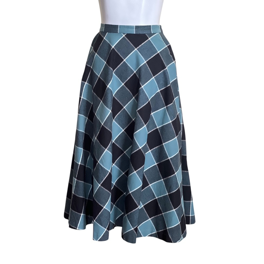 ❤️agnes b กระโปรงทรงย้วย