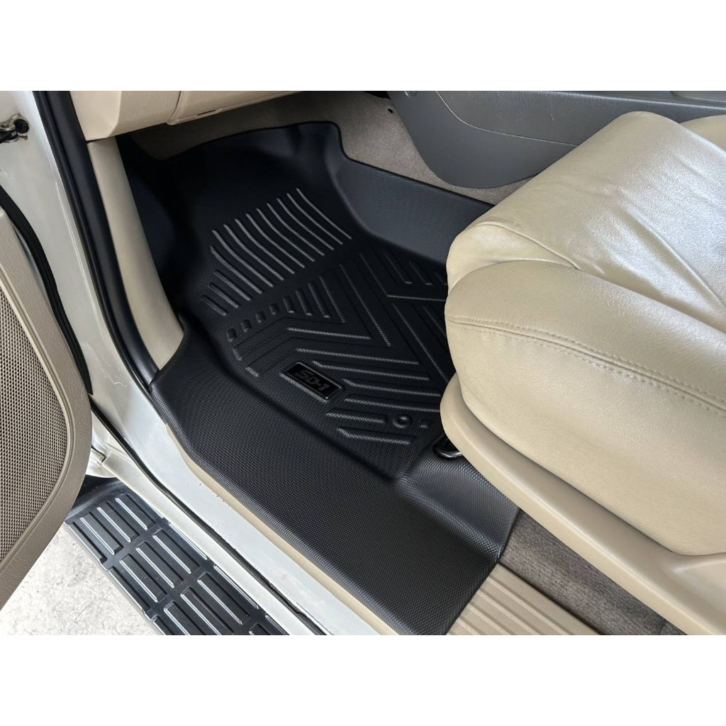 พรมปูพื้น FORTUNER ป