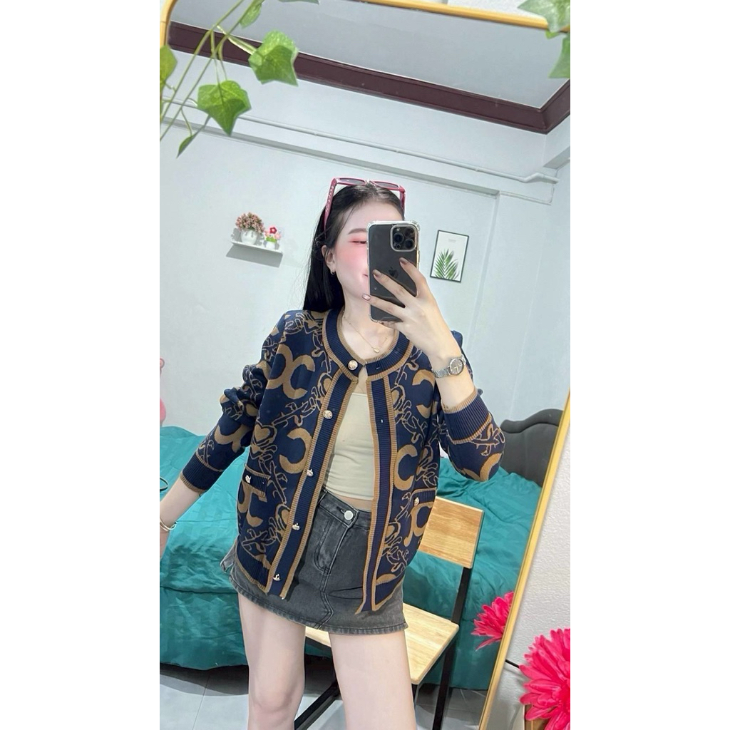 เสื้อคลุมแขนยาว ผ้าไหมพรม เนื้อผ้านุ่ม ผ้ายืดตามตัว เป็นขนาดฟรีไซส์