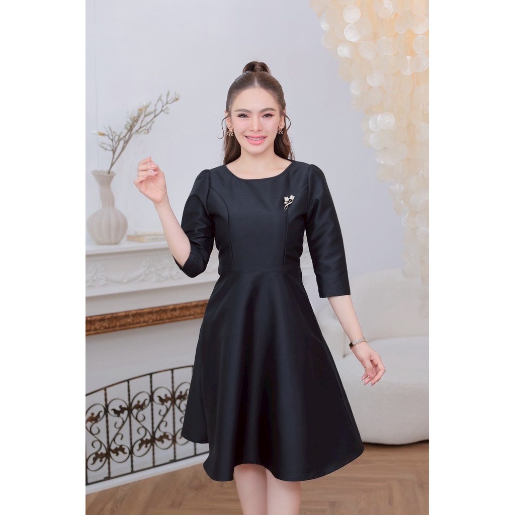 เดรสผ้าไทยสีดำ/สีขาวล้วน/สีเหลือง ผ้าทอลายพรีเมี่ยม ลายเทียนหยด คอปืน แขนศอก พร้อมส่ง - รูปที่ 3