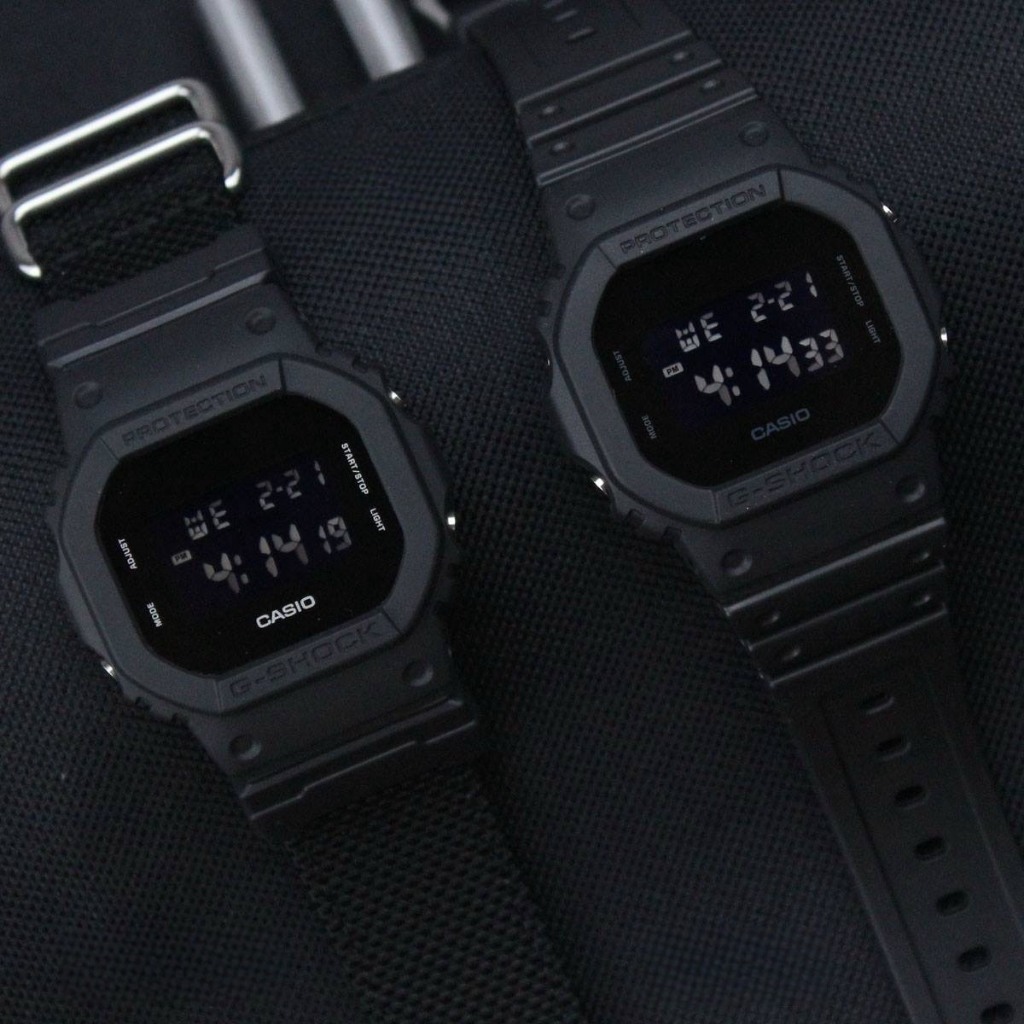 Casio G-Shock นาฬิกาข้อมือ รุ่น DW-5600BB,DW-5600DC,DW-5600EP,DW-5600FF,DW-5600SGDW-5600UBB,DW-5600U