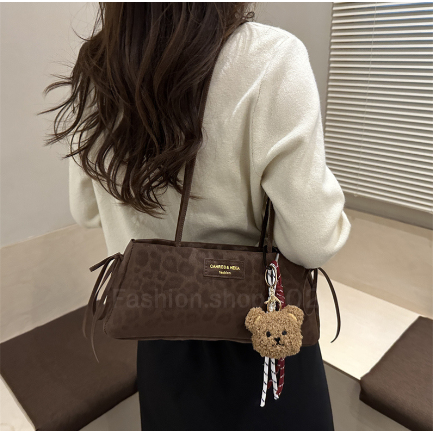 fashion กระเป๋าสะพายไหล่ สำหรับผู้หญิง ลายเสือดาว สไตล์เกาหลี (แถมพวงกุญแจหมี) พร้อมส่งในไทย มีบริการส่งด่วน B-059