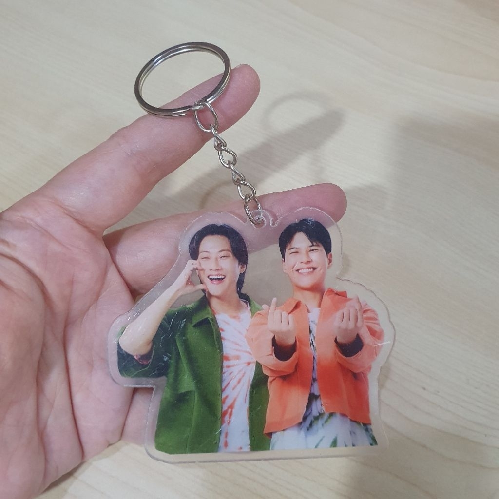 [ส่งไวจากนนท์ 🎉 5 ฟรี 1] 💗 พวงกุญแจ พี่จอง คัลแลน พวงกุญแจอะคริลิค สินค้าแฟนคลับ ด้อมใจฟู Cullen | Jai Foo Keyring