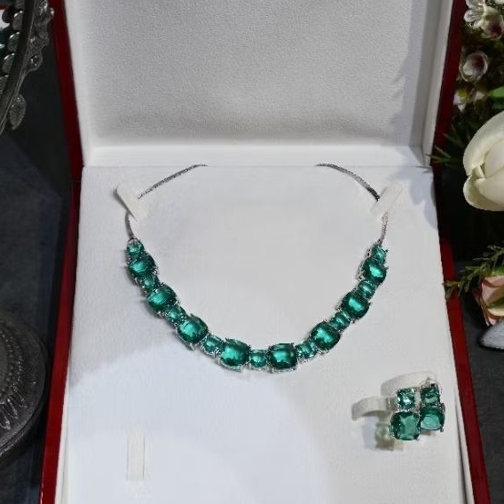 Cubic Zirconia Square American Diamonds Necklace