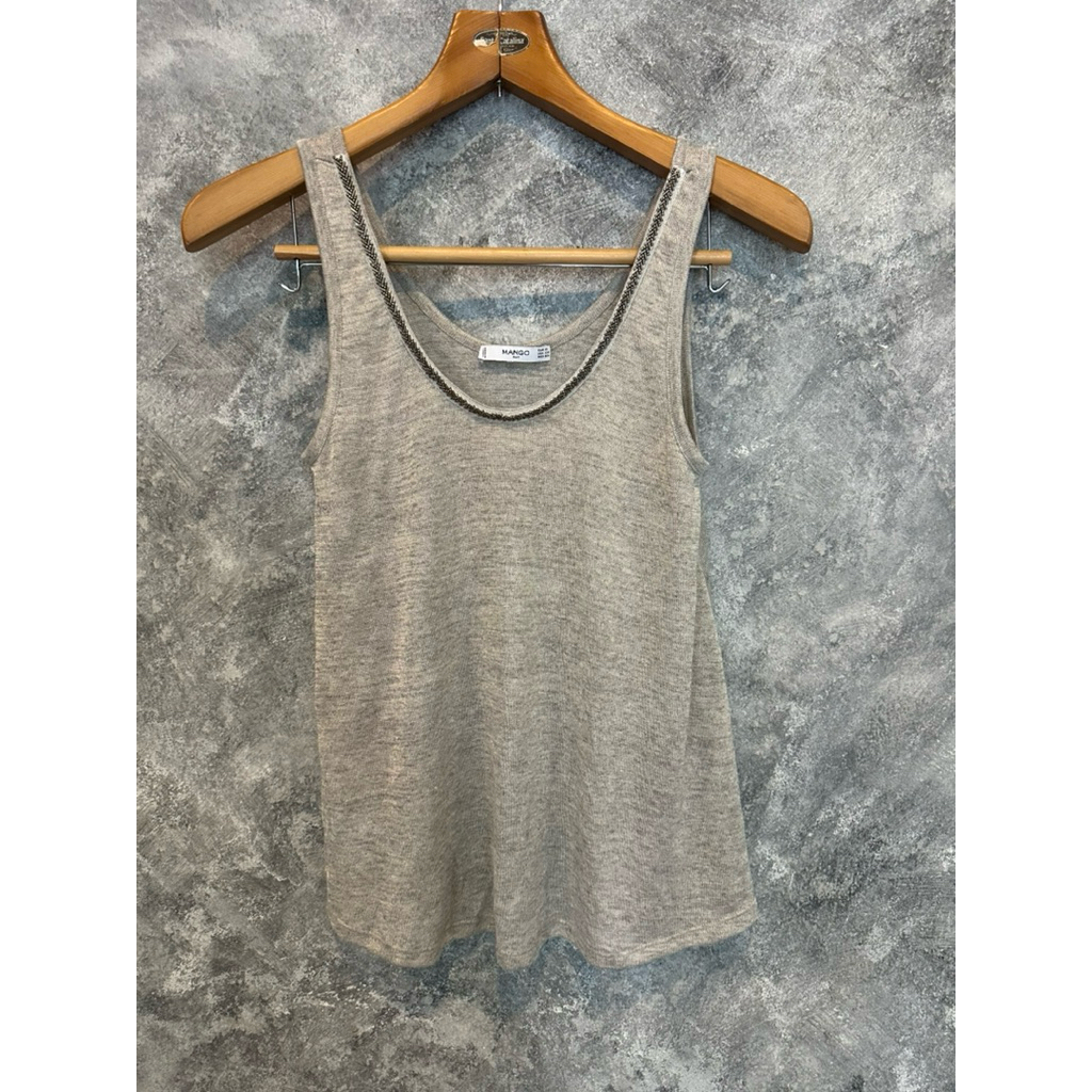 เสื้อ mango ของแท้สวย