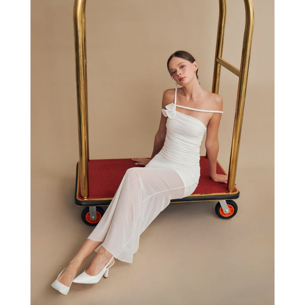 Missright - Petalia Dress เดรสไหล่เฉียง (พร้อมส่ง) - รูปที่ 4