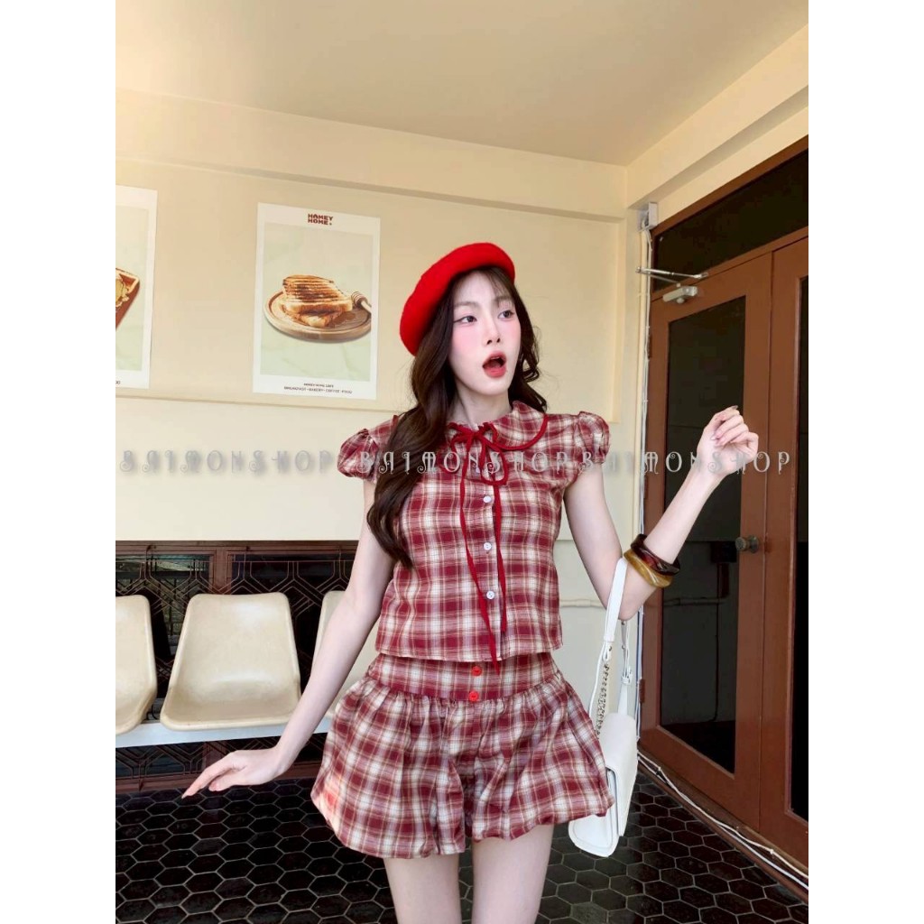 ambella พร้อมส่ง เสื้อคอบัว สายผูกอก สายผูกน่ารักมาก เสื้อทรงสวยแขนตุ๊กตากระดุมยาว - รูปที่ 2