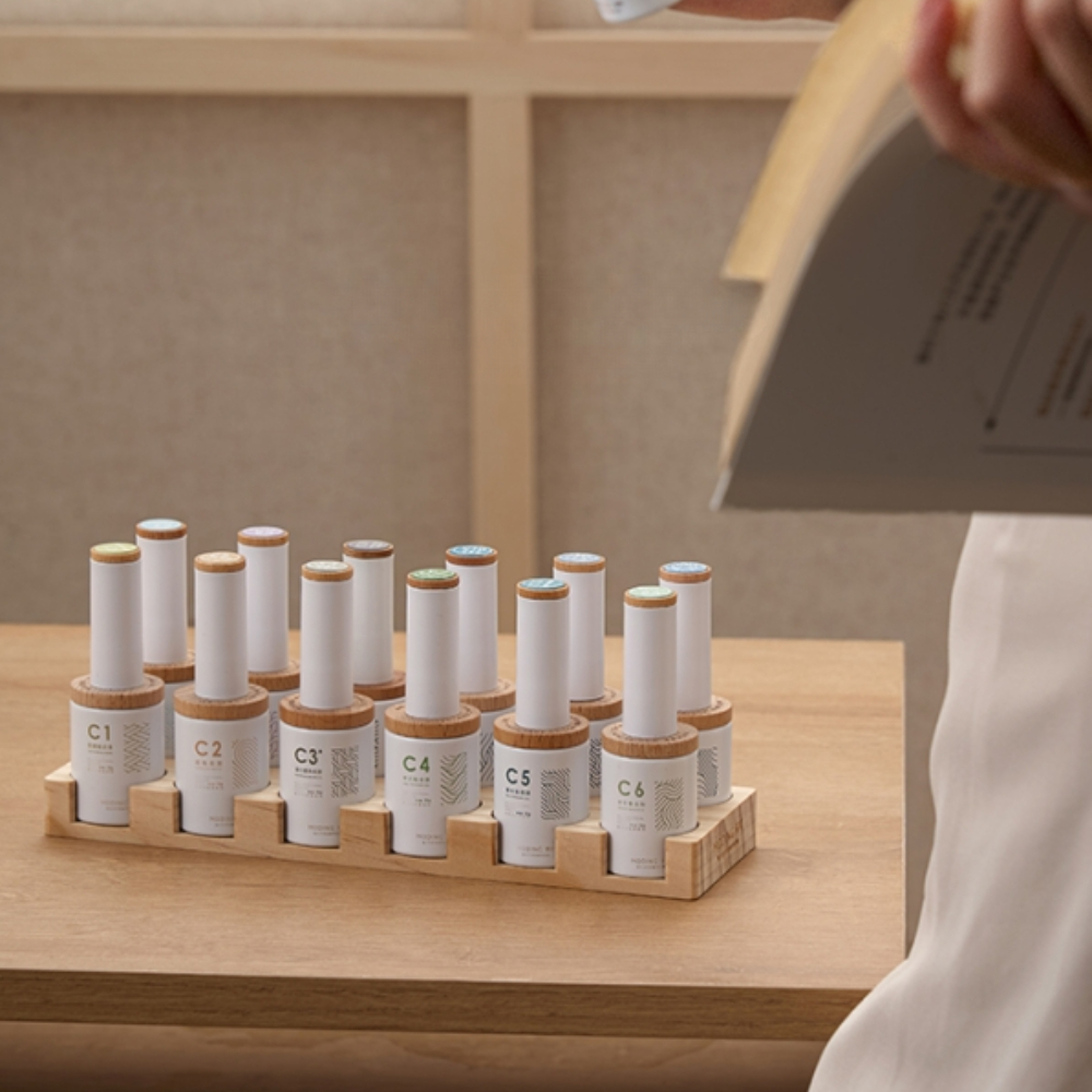 ถาดไม้สำหรับวางขวดสีทาเล็บเจล แบรนด์ Moding