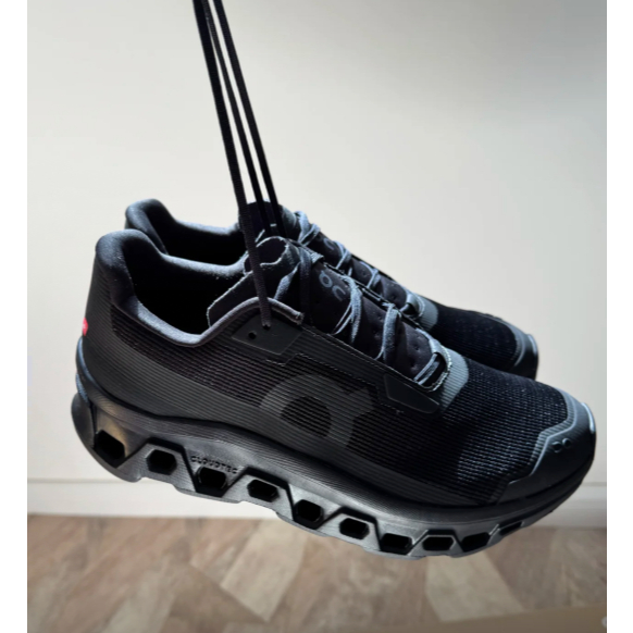 On Cloudmonster 2 Black