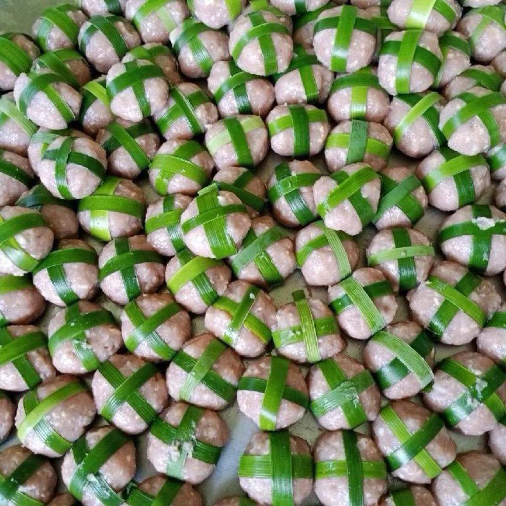 ส้มก้อน ปลาส้มชิ้น 1 แถม 1 ได้ 2 แพ็ค ได้10-15 ชิ้น ขนาด 400 กรัม      (ส้มก้อน 2 แพ็ค)