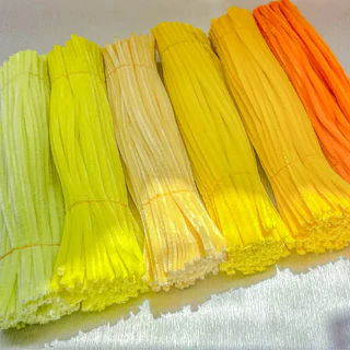 （100pcs ） ลวดกํามะหยี่ DIYสร้างสรรค์งานประดิษฐ์ต่างๆ สําหรับงานฝีมือ สีสันสดใส