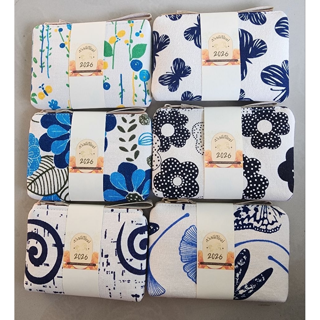 กระเป๋า​มี​สาย​ผ้าฝ้ายพิมพ์​ลายโทนขาวฟ้า+คราม