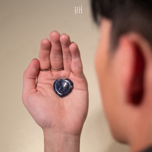 miumi Gentle Touch Stone หินคลายกังวล worry stone