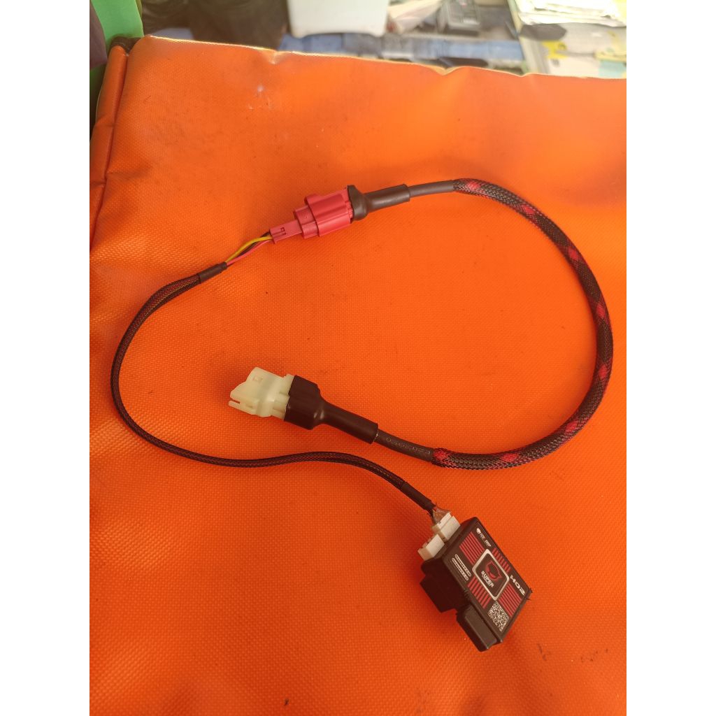 สายเชื่อมต่อ ECU connect ปลั๊ก s6 เป็น s4