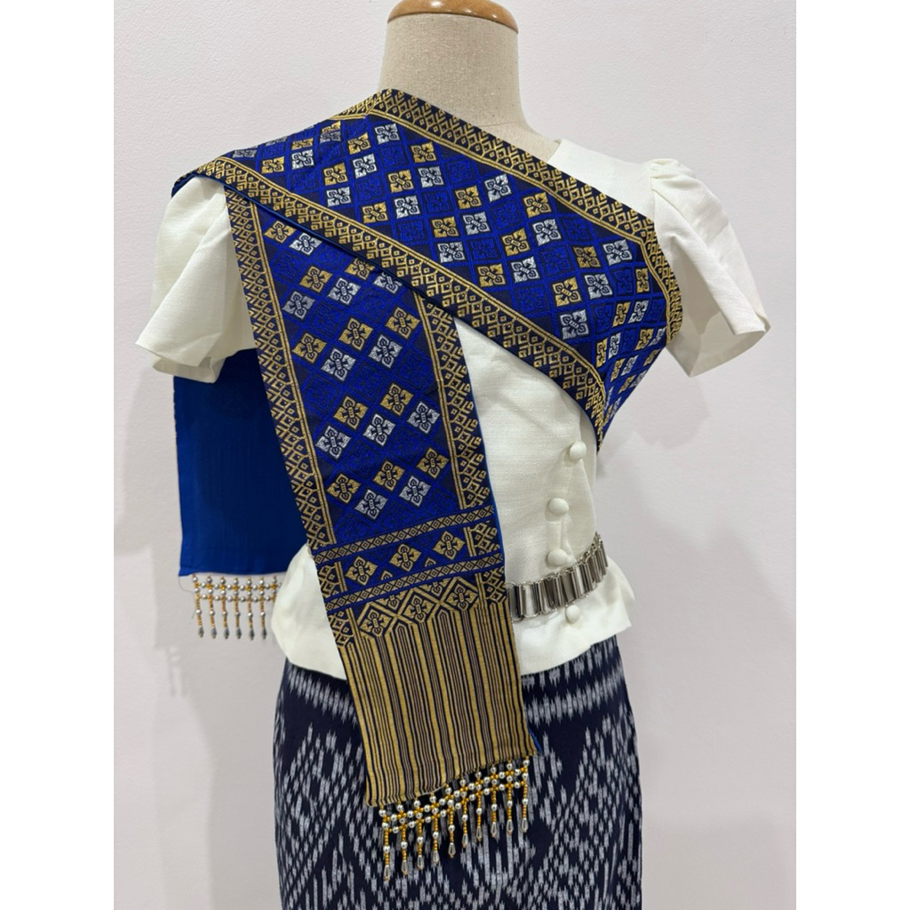 สไบขิดลาว ผ้าสไบลาว สไบ ผ้าสไบ อัดกาว ผ้าเบี่ยง แบบชายลูกปัดตุ้งติ้ง ผ้าไหม ผู้หญิง เสื้อผ้า