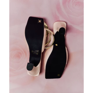 [หน้าเท้ากว้าง/มีเนื้อ +1 ไซส์] Flynn x Bunny - RSVP Only Heels รองเท้าส้นสูง 2 นิ้ว ดีเทลปัก ไม่เมื่อย (รองเท้าออกงาน)