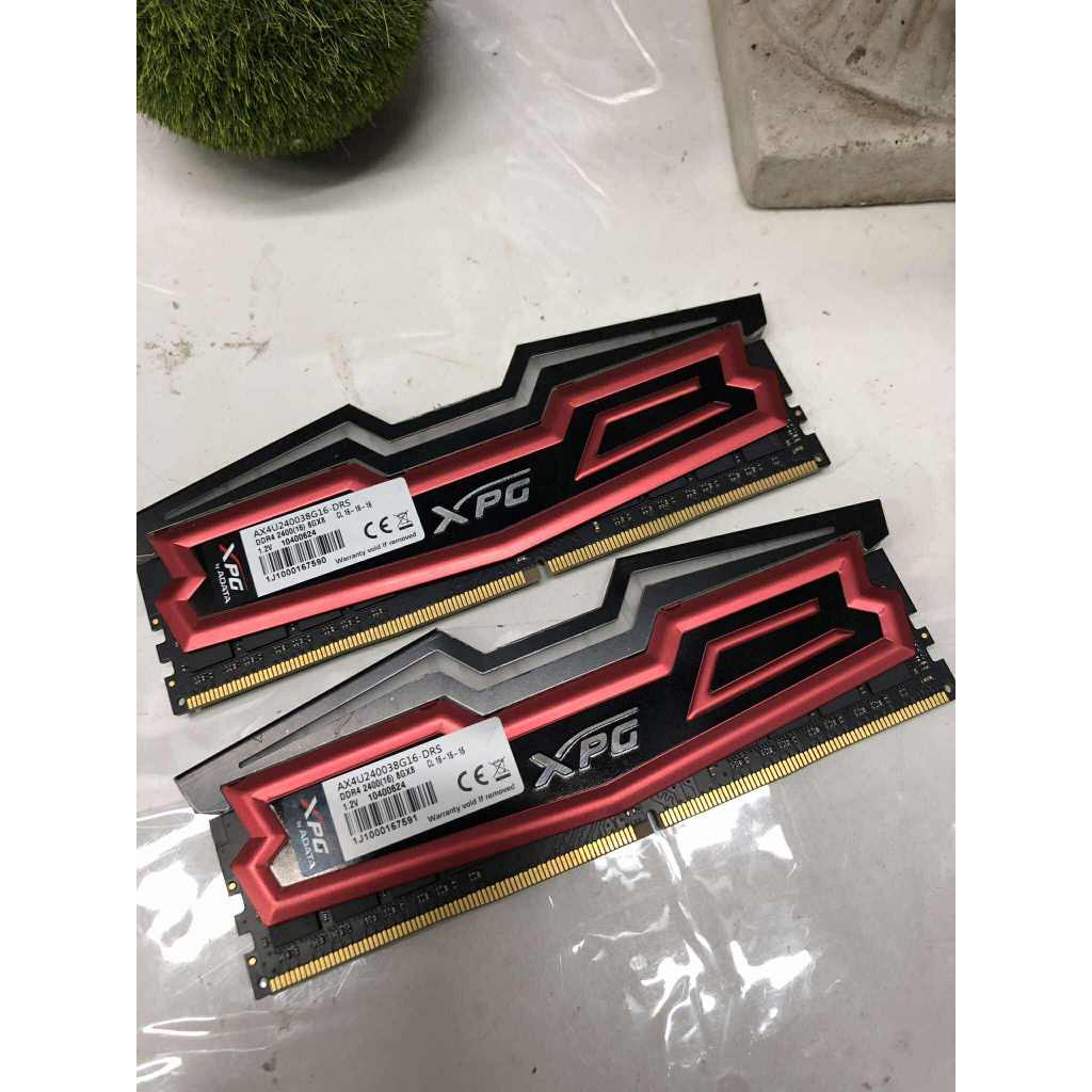 ADATA 16GB (2 x 8GB) XPG Dazzle DDR4 ใช้งานปกติ ไม่มีกล่อง ประกันร้าน