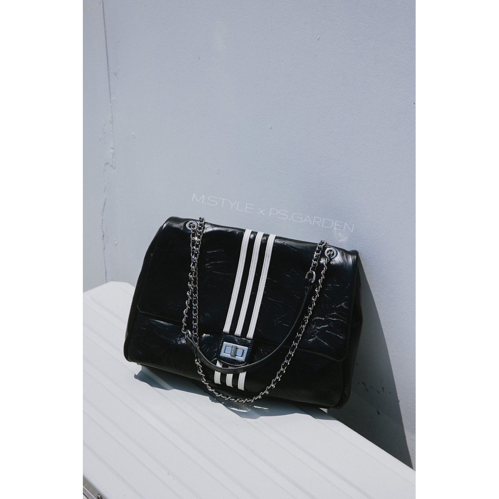 กระเป๋าสะพาย STRIPE LUXE BAG