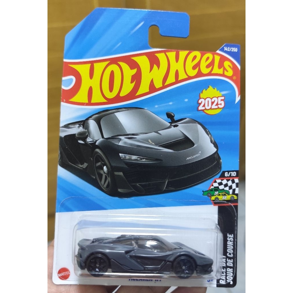 Hot Wheels McLaren W1 1:64