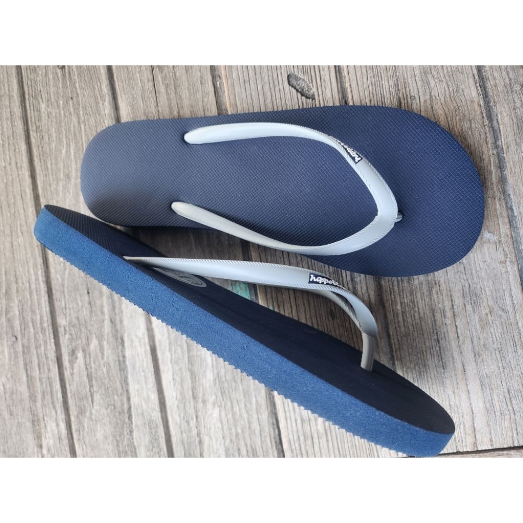 รองเท้าแตะ hippobloo ของแท้ สีกรมท่าสายเทา เส้นเล็ก