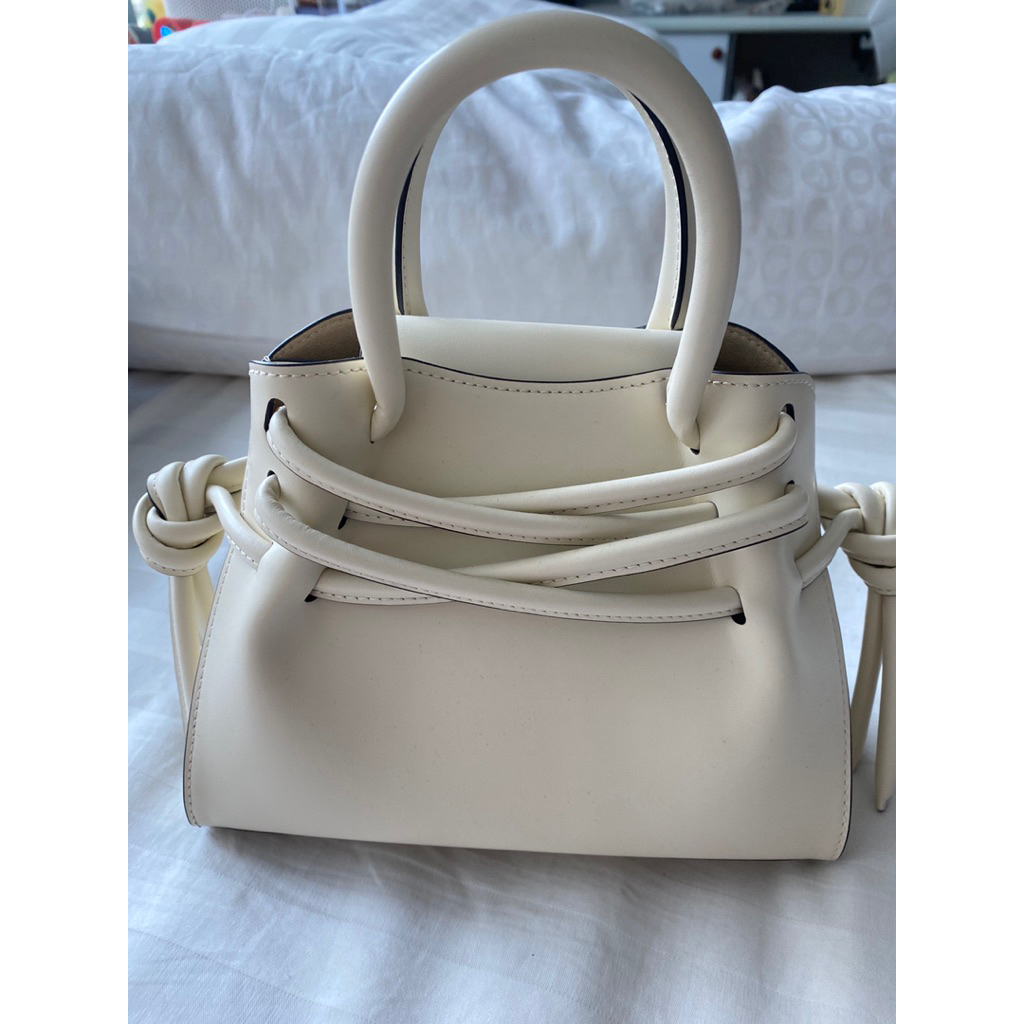 กระเป๋า FUNDAO Darrel Mini