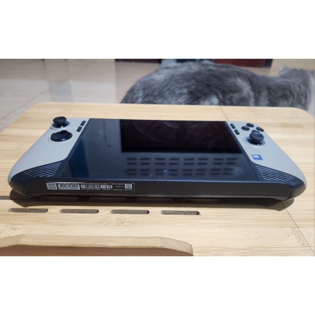 MSI Claw 8 AI+ มือสองประกันเหลือเยอะ