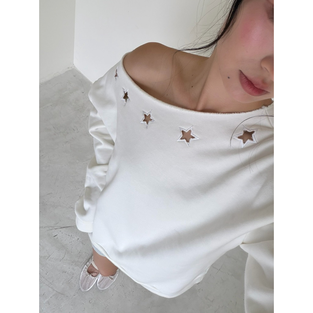 audorhe | Mira off-shoulder sweater ( HEART NO RESTOCK )