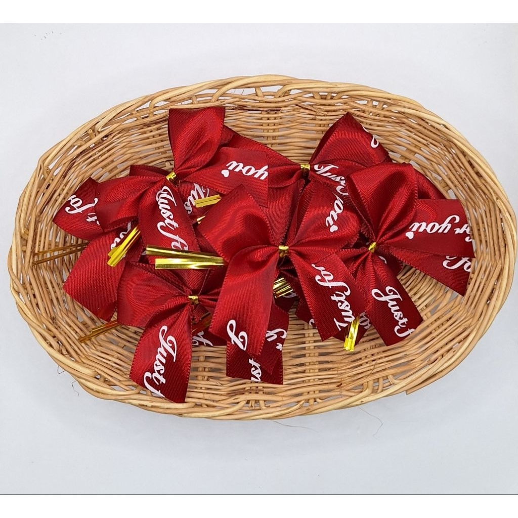 โบว์ผ้าซาตินผ้าพิมพ์ลาย 25มิล  ขนาดโบว์5×5ซม(10ชิ้น)