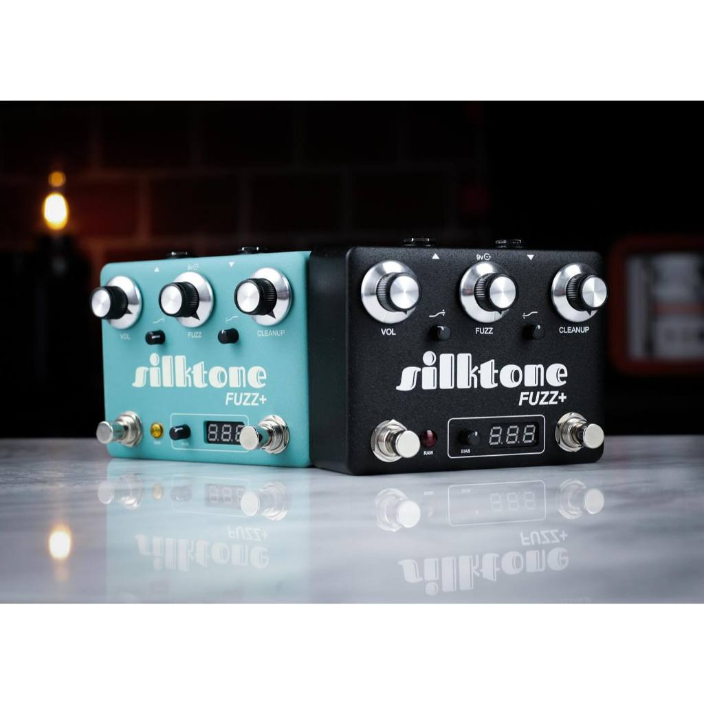 Silktone Germanium Fuzz Plus Pedal in Teal