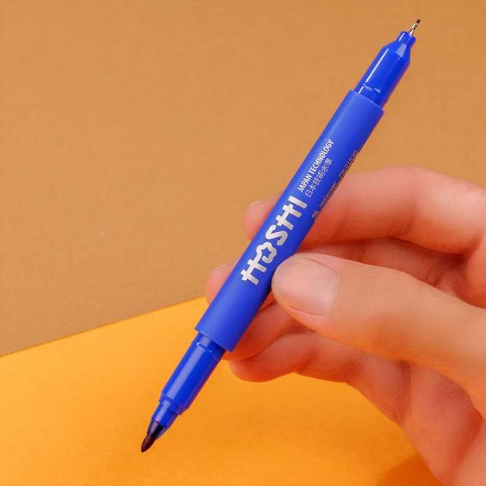 Hoshi PM-019 มาร์คเกอร์ถาวรคู่ 0.4 มม. และ 1.0 มม - สีน้ำเงิน - แพ็ค1/3 ด้าม