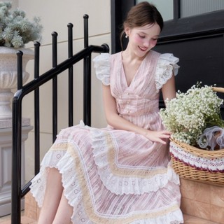 LINENNE - Mabella Dress ( เดรสแต่งลูกไม้ชายระบายน่ารักๆ )