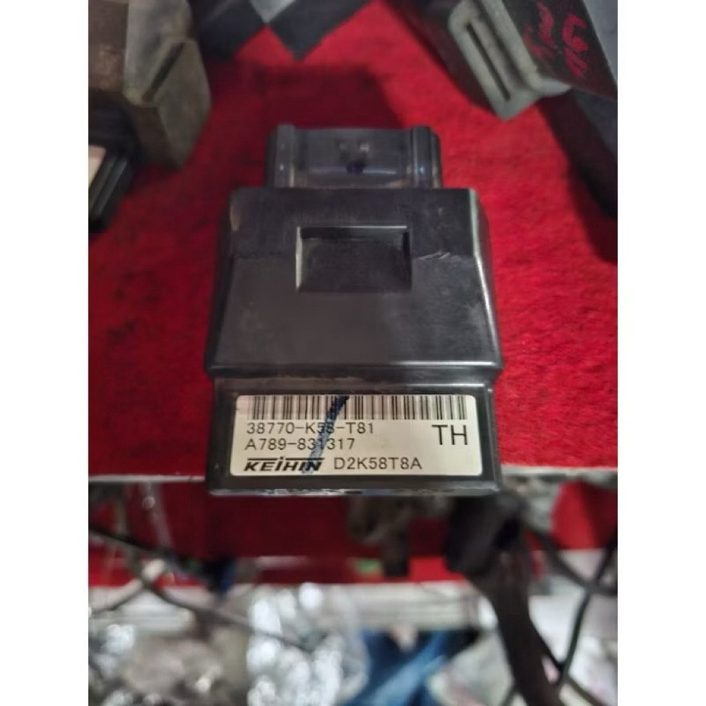 กล่องไฟเวฟ110iK58-T81