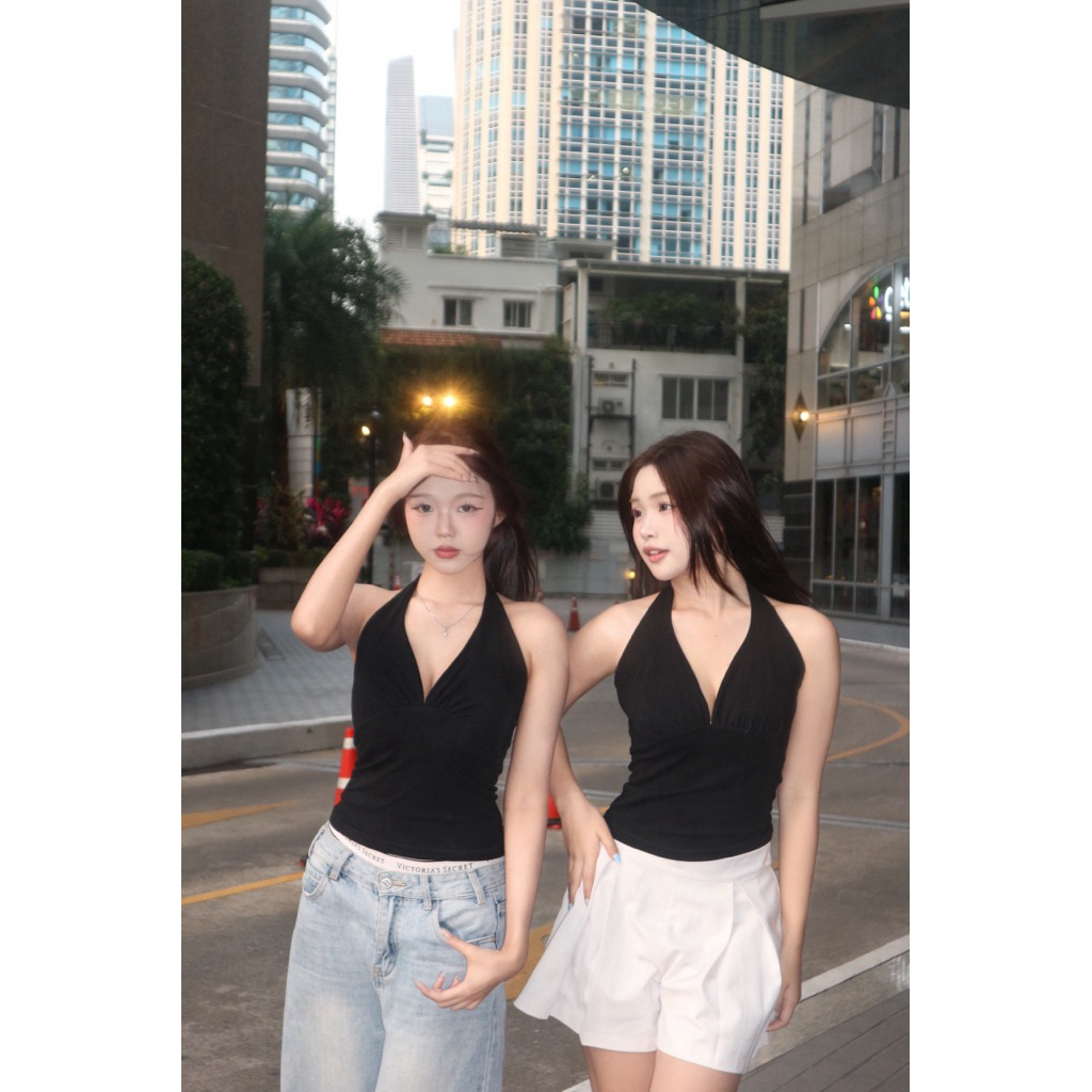 MURREN : Diva Top เสื้อคล้องคอเว้าอก ดีไซน์เข้ารูป ทรงสวย
