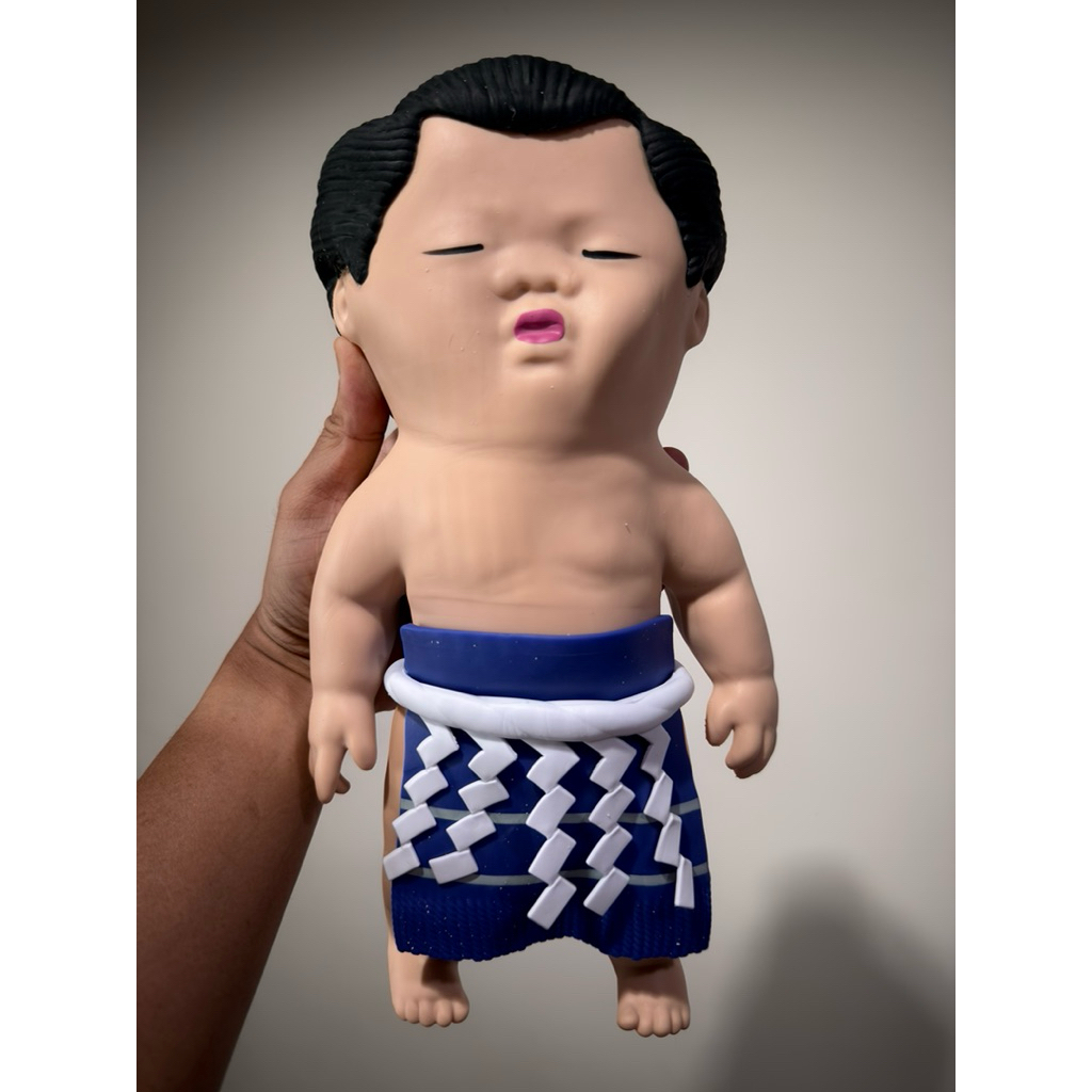 หุ่นซูโม่ จากญี่ปุ่น ตุ๊กตาซูโม่ ของขวัญปีใหม่จากญี่ปุ่น ZUMO มือ1