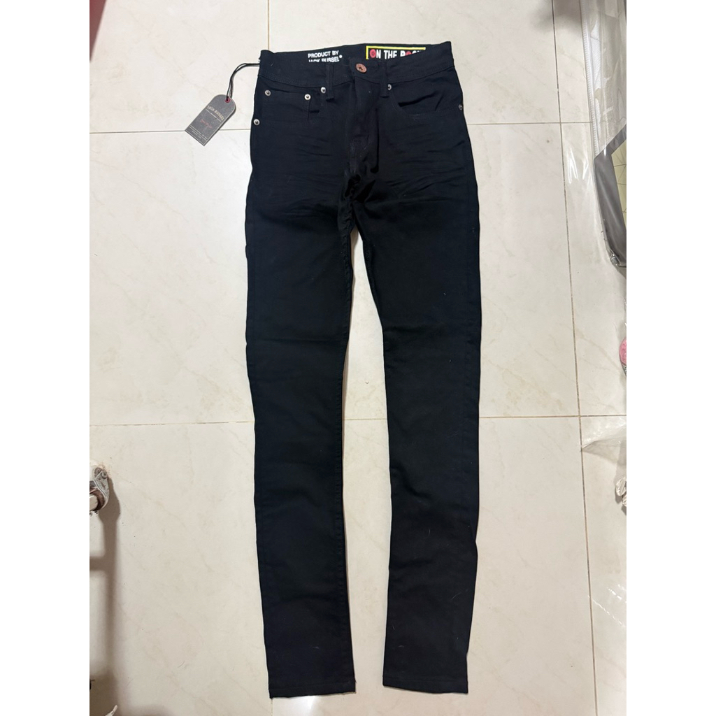 Jack russel กางเกงยีนส์ผู้ชายสีดำ เอว28