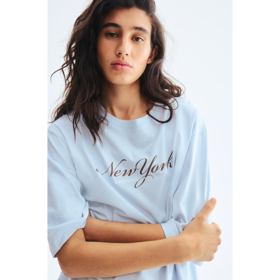 H&M(เอชแอนด์เอ็ม) เสื้อยืดผ้าฝ้ายไซส์โอเวอร์ไซส์ Women Oversized cotton T-shirt 1318962_1 – โปรปัง