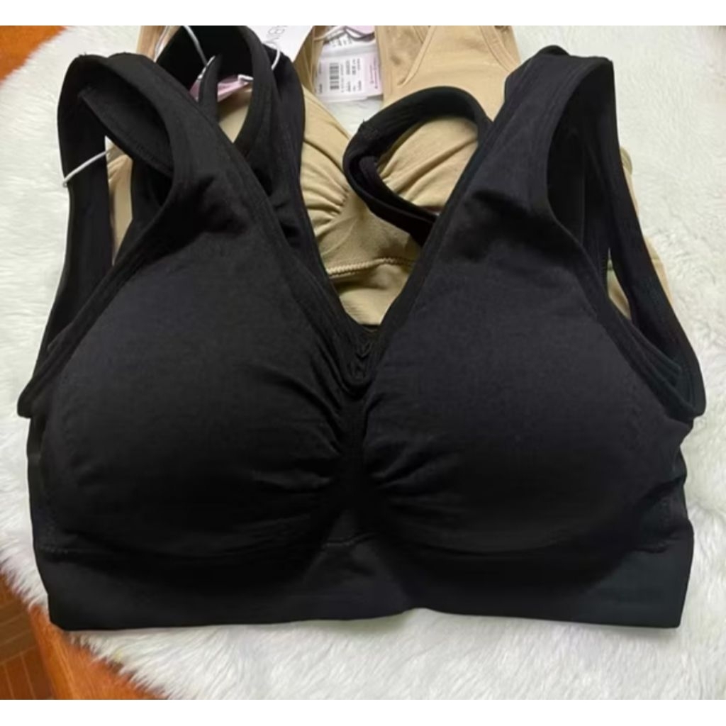 sabina freesize  seamless bra sbxa890  เสื้อชั้นใน ไร้โครง ซาบีน่า ตะขอหลัง ใส่สบาย