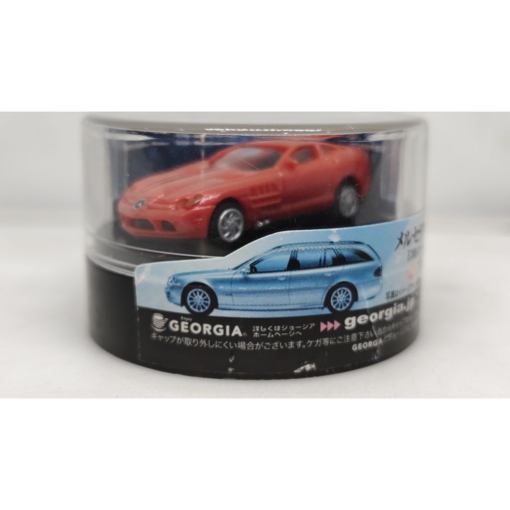 🟡🟡UN02 โมเดลรถพลาสติก Mercedes Benz SLR McLaren