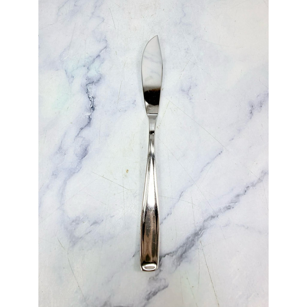 WMF : มีดปาดเนย ยี่ห้อ WMF CROMARGAN MADE IN GERMANY (กล่อง9 : 1359)สินค้ามือสอง สภาพใหม่