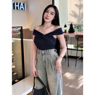 เสื้อครอปโชว์ไหล่ผ้าร่องยืด (A1)