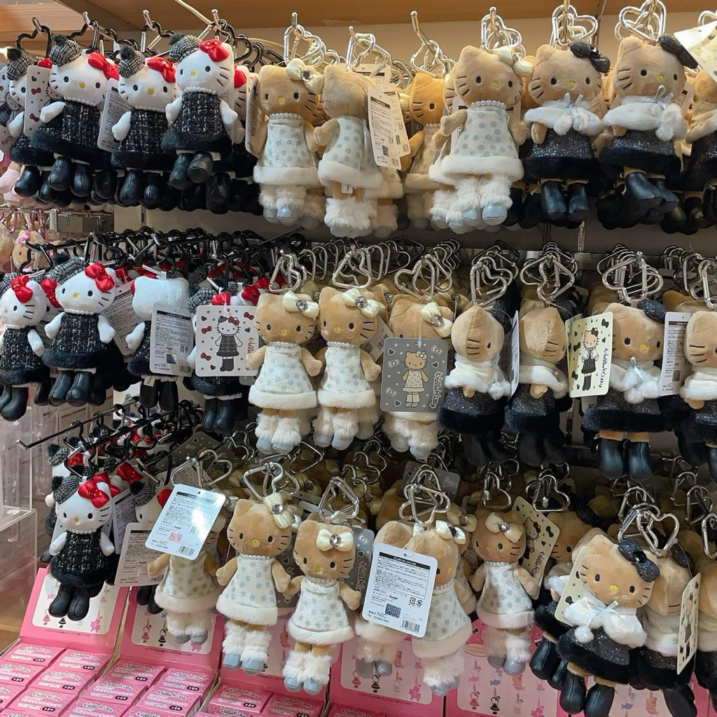 ⭐️พร้อมส่งในไทย⭐️ Hello Kitty Dress Up Collection คิตตี้ขายาว สุดฮิต ของแท้จากญี่ปุ่น