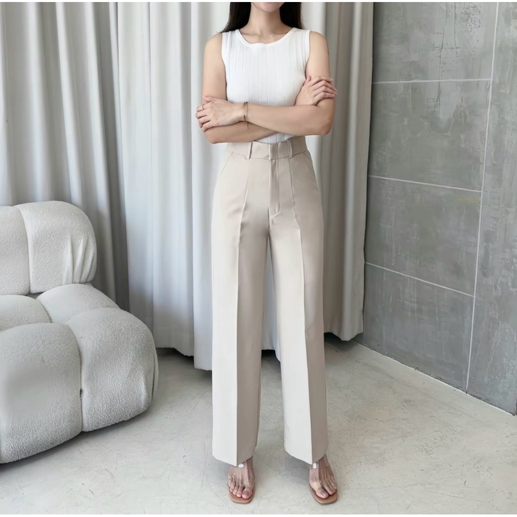 Merry Pants | กางเกงกระบอกกลาง เอวสูง ผ้าไอรีส