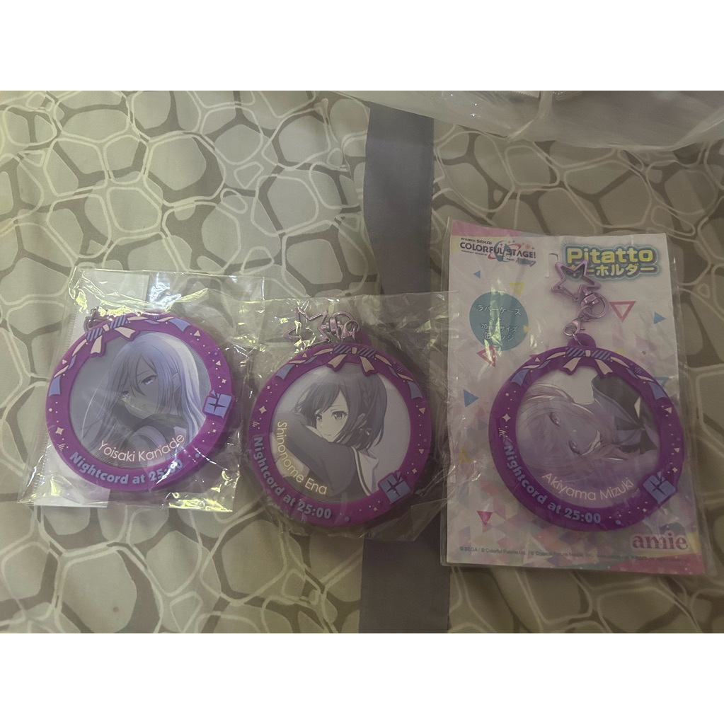 Project Sekai Pitatto Keychain 70mm Shinonome Ena / Yoisaki Kanade Nightcord at 25:00