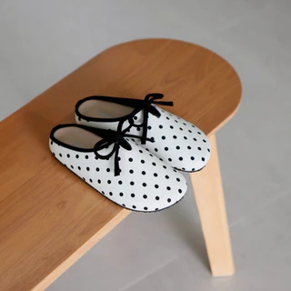 [TOMi-"Bow.dot.] "แนะนำ+1 ไซส์" รองเท้าแตะ Bow ทรงสวมปิดหน้าเท้า- เปิดส้น พื้นนุ่ม *New Arrival[สินค้าพร้อมส่งจากไทย]]
