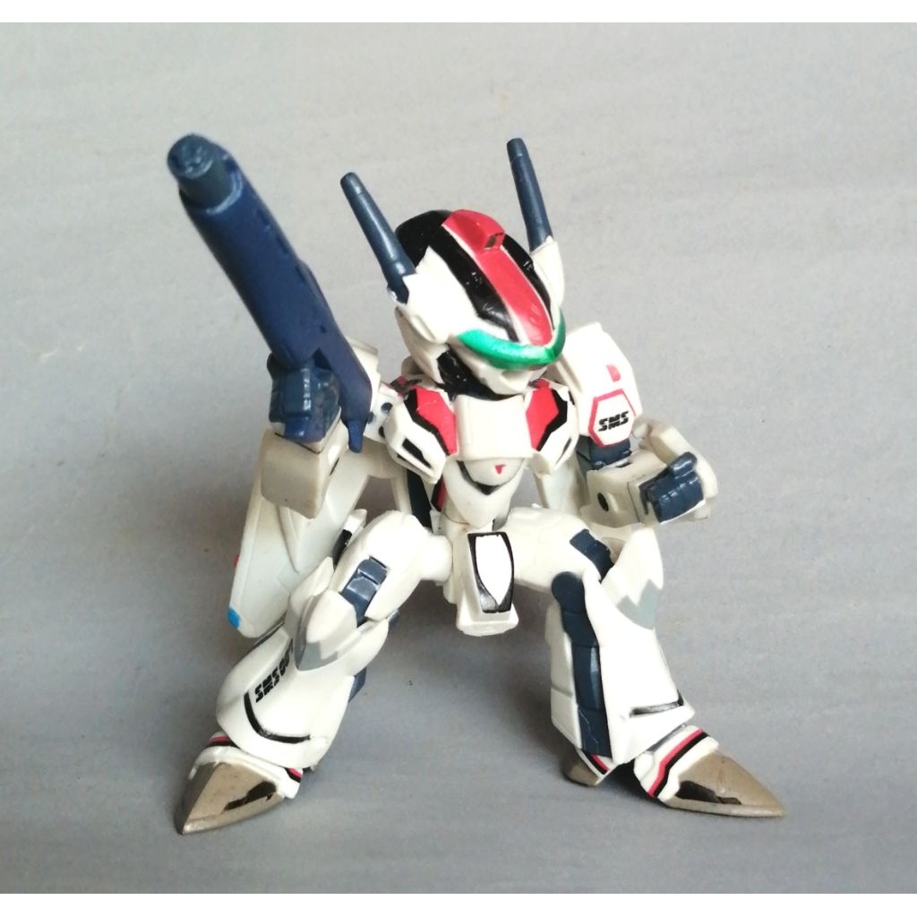 VF-25​F​ MESSIAH​ VALKYRIE... MACROSS ​F / BANPRESTO. 2009